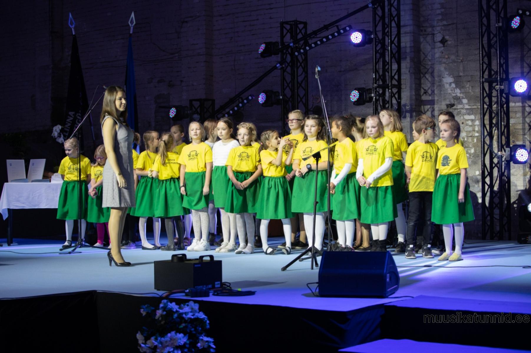 Esipilt: Tallinna Kunstigümnaasium 105. pidu